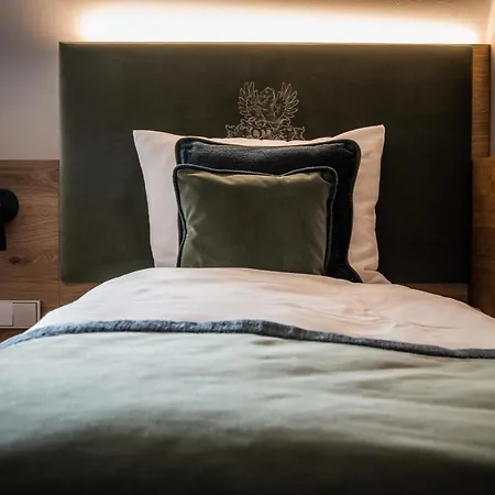Otel Burghotel Scharfenstein Leinefelde-Worbis