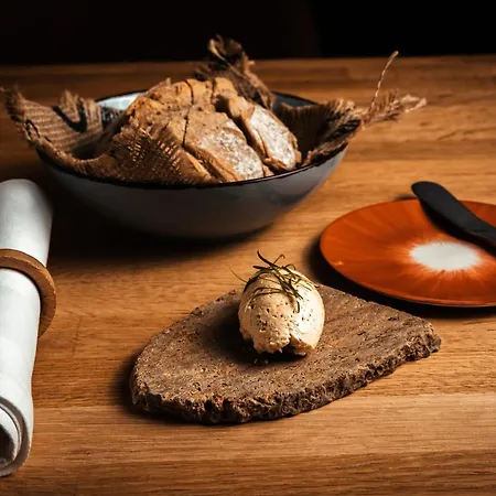 Hotel Burghotel Scharfenstein *