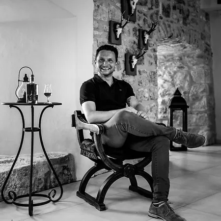 Hotel Burghotel Scharfenstein