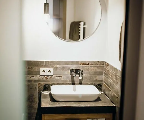 Hotel Burghotel Scharfenstein